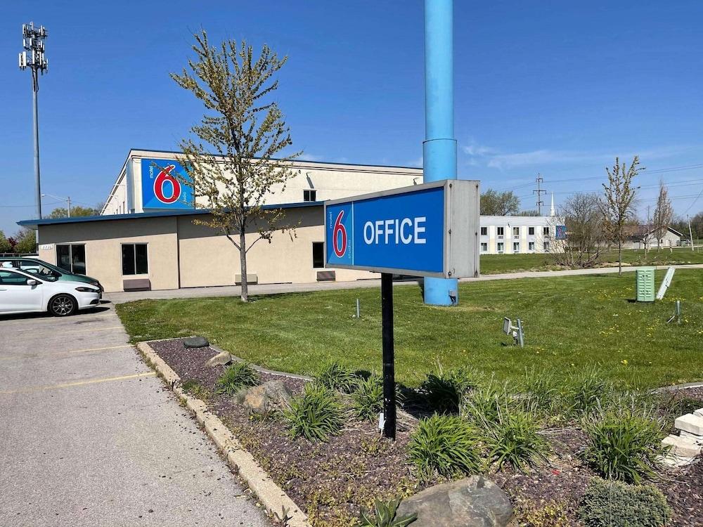 Motel 6 Peoria Buitenkant foto