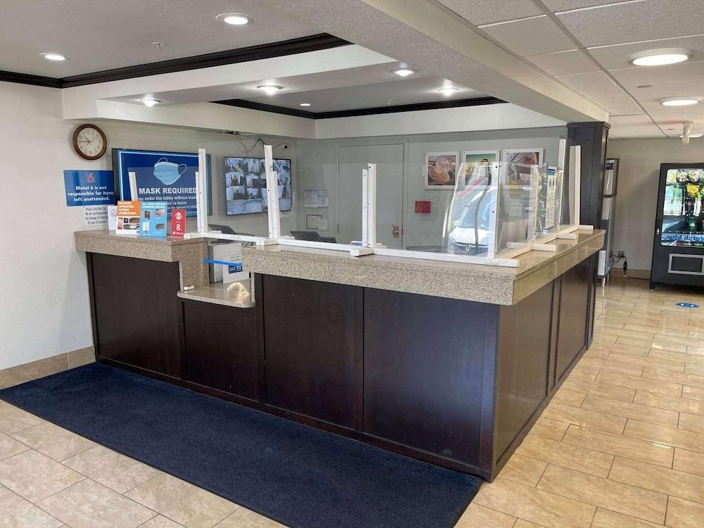 Motel 6 Peoria Buitenkant foto